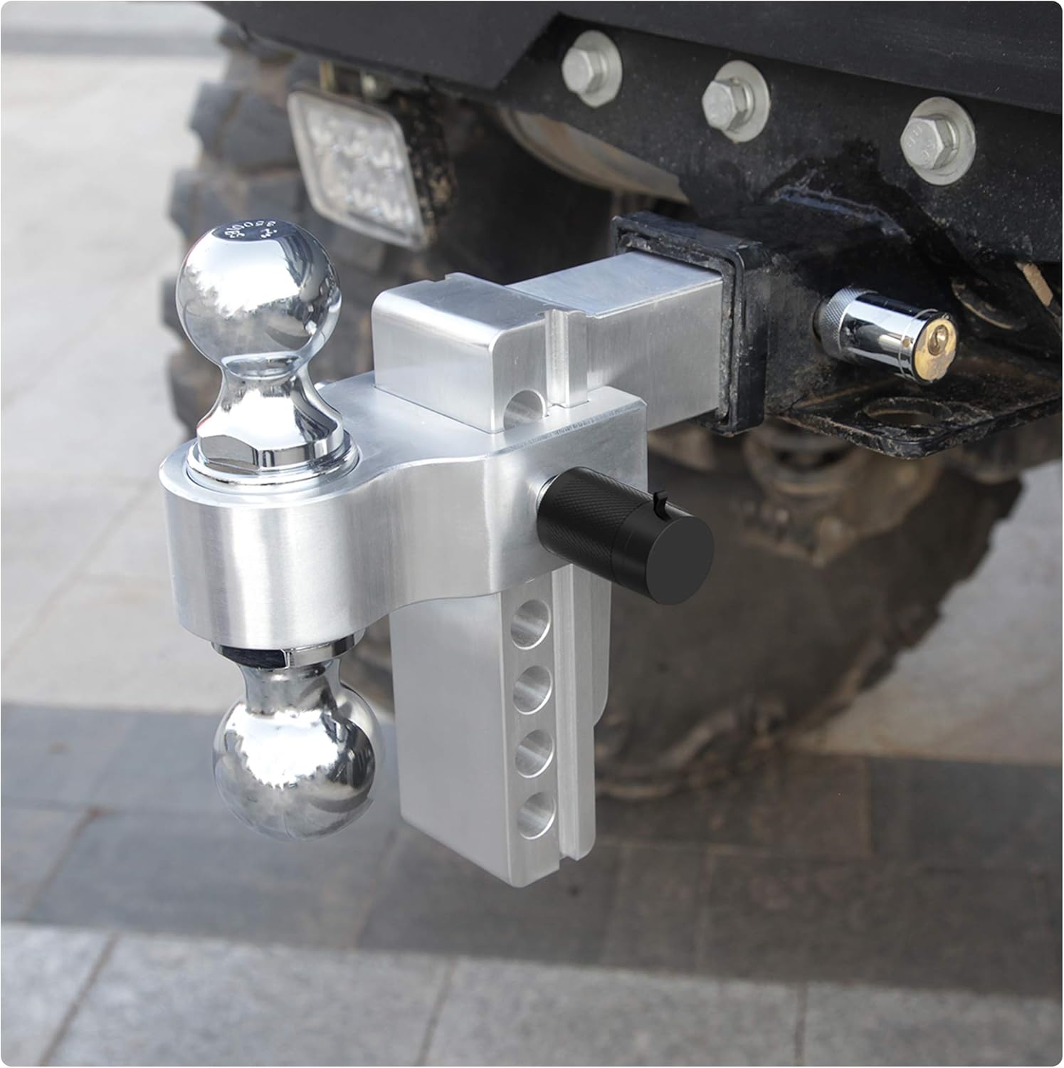 High-Capacity Aluminum Tow Bar with Adjustable Height for Universal Fit