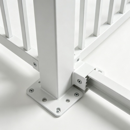Aluminum pool fence panel with spear-top pickets and self-closing gate Aluminum pool fence panel with spear-top pickets and self-closing gate