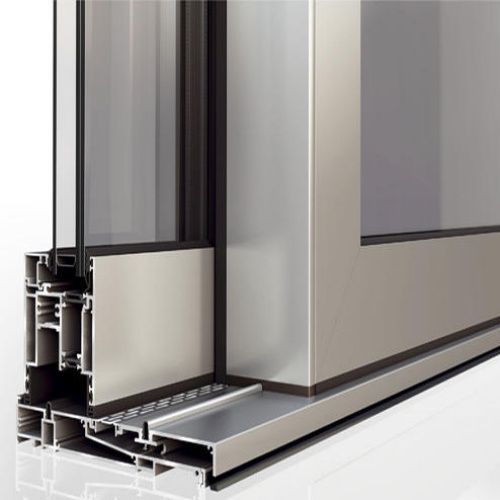 Energy-efficient aluminium window profile with PA66 insulation strip and multi-chamber design Energy-efficient aluminium window profile with PA66 insulation strip and multi-chamber design