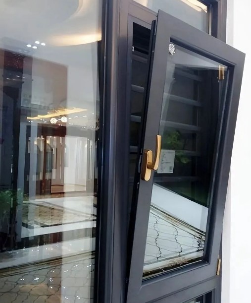 Aluminium window profile cross-section with thermal break for coastal climate use Aluminium window profile cross-section with thermal break for coastal climate use