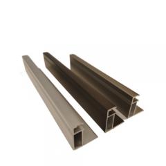 Fire-resistant aluminium window profile with reinforced multi-chamber design