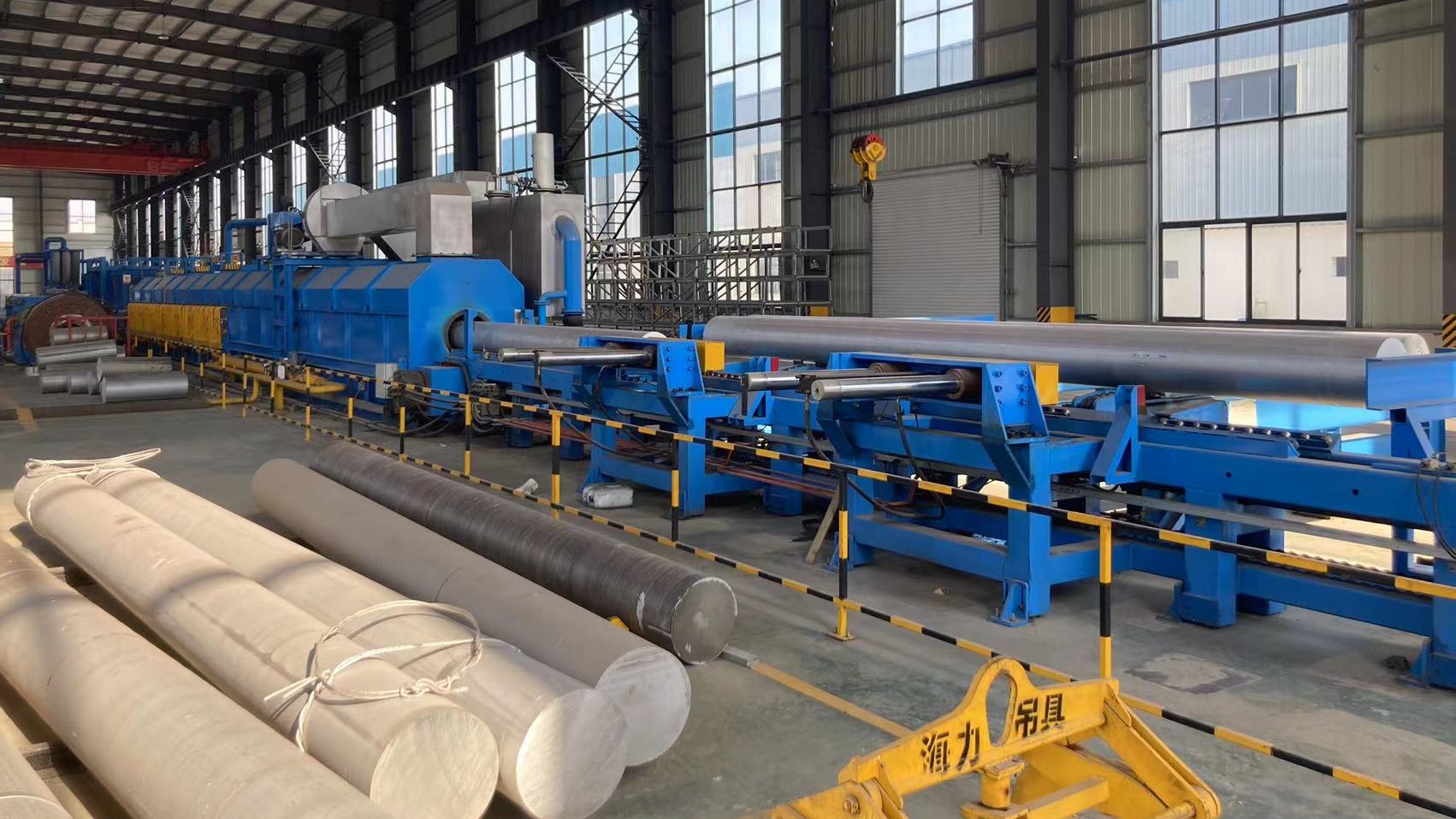 5,500-ton super large extrusion press show 